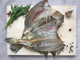 Зубатка палочки: Камбала ёрш (Мурманская) вяленая