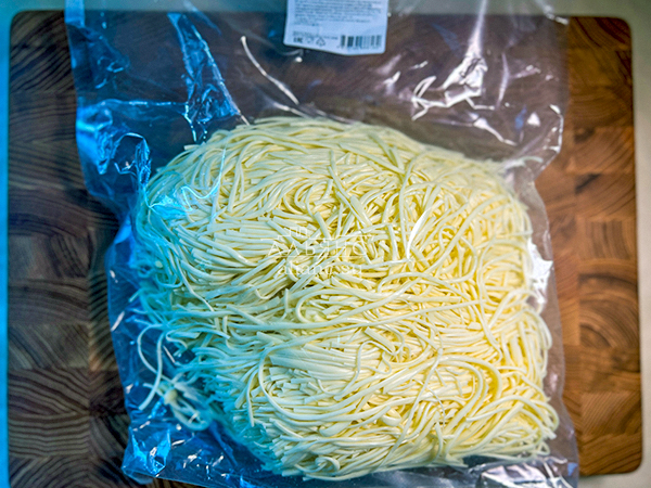 Сырный продукт ФЕРМЕРСКИЙ паутинка белая в Ногинске